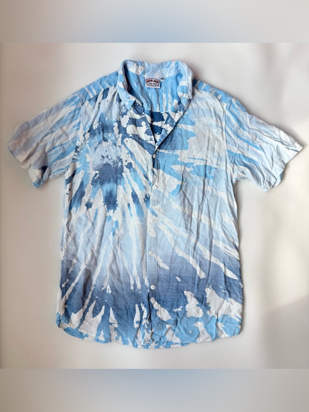 Ron John Surf Shop Ocean Wave Tie Dye Blue Casual Button Up Size Medium